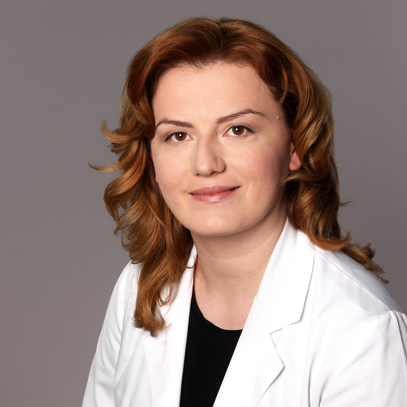 الدكتور طبيب ايرينا ريليانو 