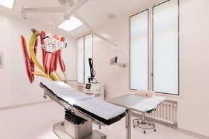Beleuchtung Operationsraum | Hautarzt Dr. Hasert Berlin-Mitte